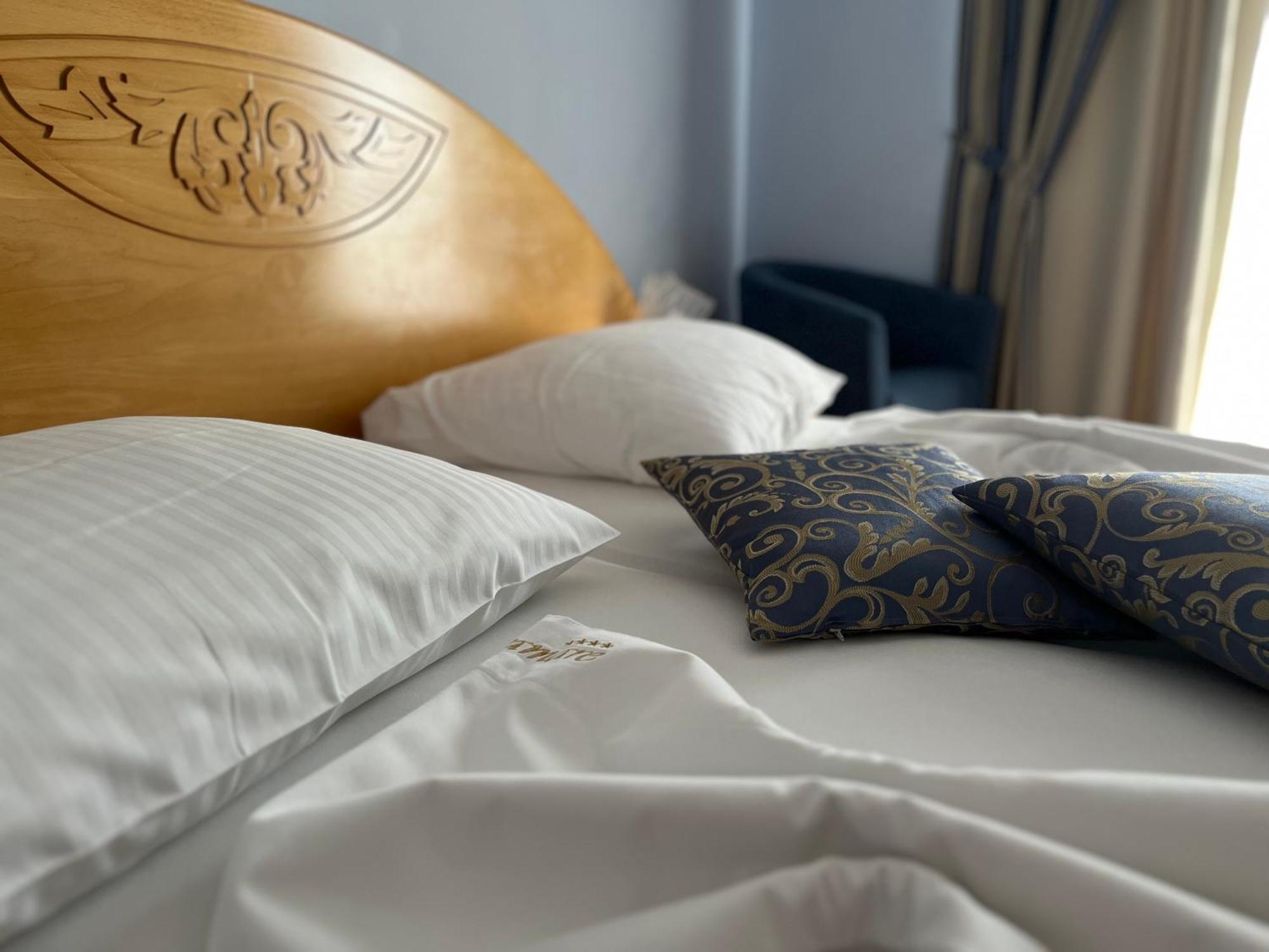Hotel Miramare ヴォディツェ エクステリア 写真