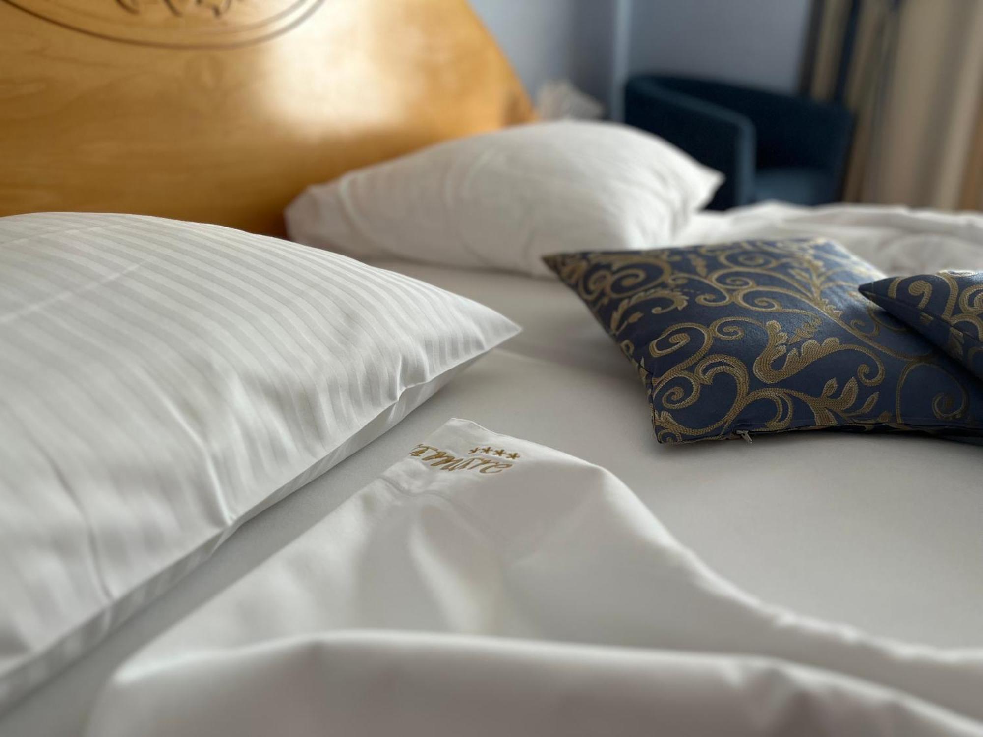 Hotel Miramare ヴォディツェ エクステリア 写真