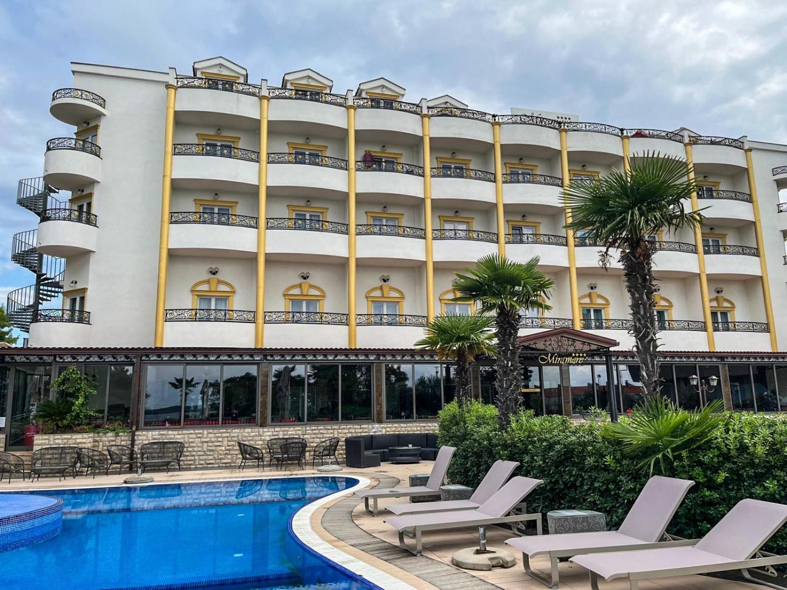 Hotel Miramare ヴォディツェ エクステリア 写真